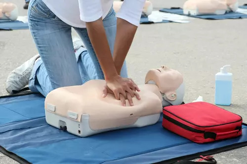 HLTAID009 Provide Cardiopulmonary Resuscitation